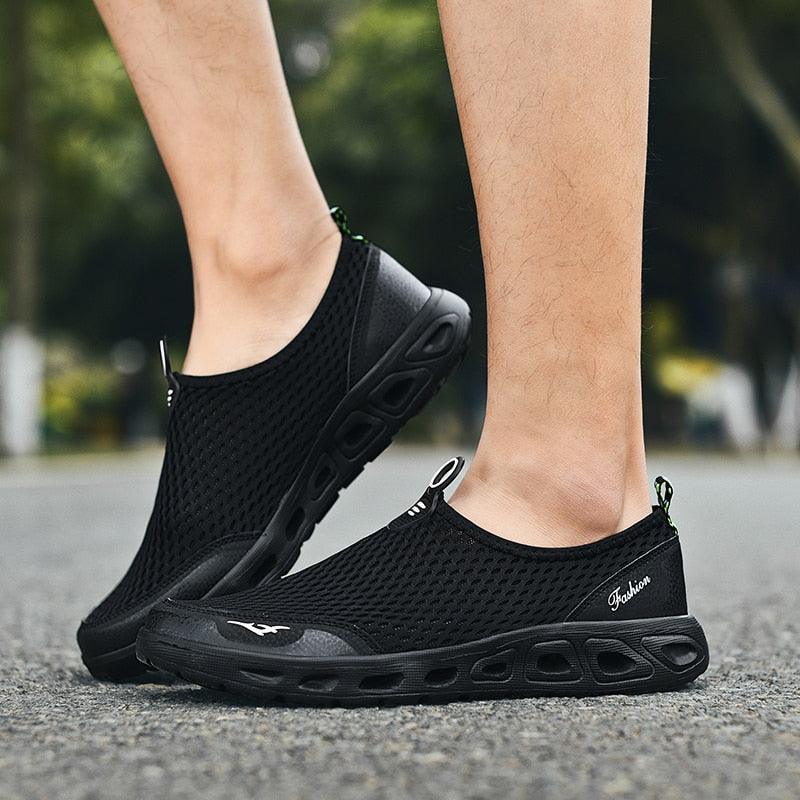 New Mesh Men's Aqua Shoes